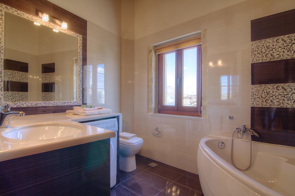 Askoutsi Manor, A Natural Tranquil Retreat, By Thinkvilla Agios Ioannis  Extérieur photo