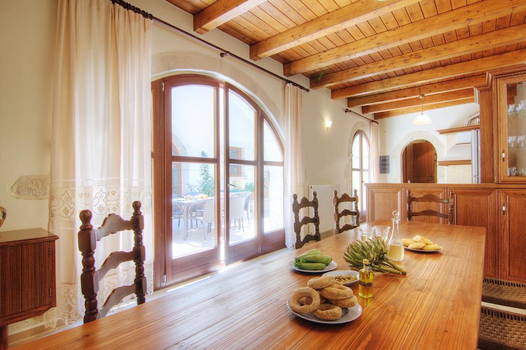 Askoutsi Manor, A Natural Tranquil Retreat, By Thinkvilla Agios Ioannis  Extérieur photo